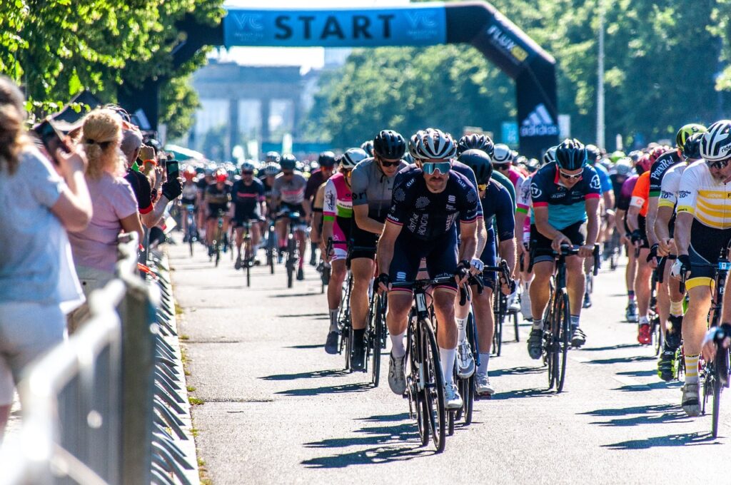 cycling race, cycling, road bikes-7299232.jpg